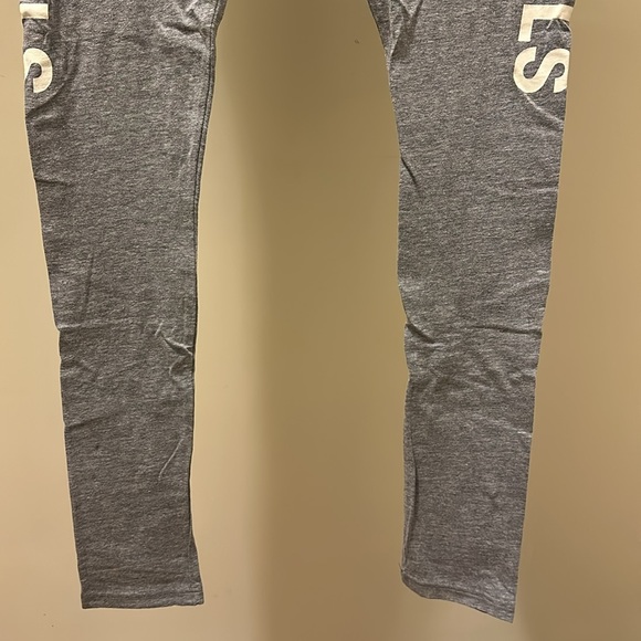 New Fear of God Essentials drop crotch high rise side logo legging lounge pants - Picture 6 of 12